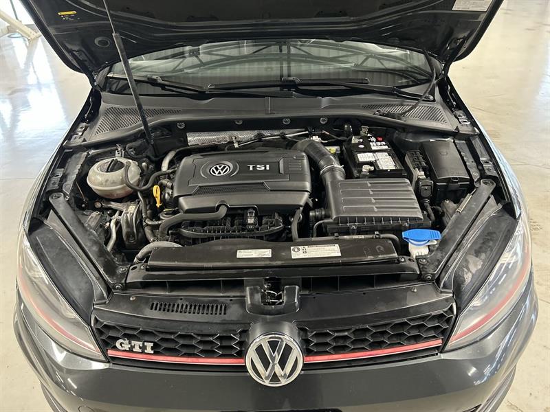 volkswagen Golf GTI 2015 - 35