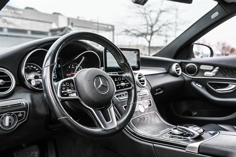 mercedes-benz C300 2020 - 13