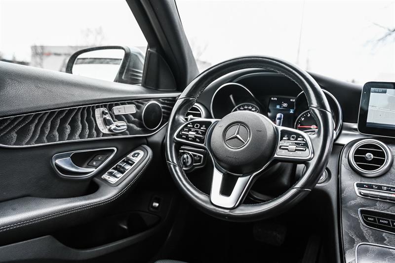 mercedes-benz C300 2020 - 22