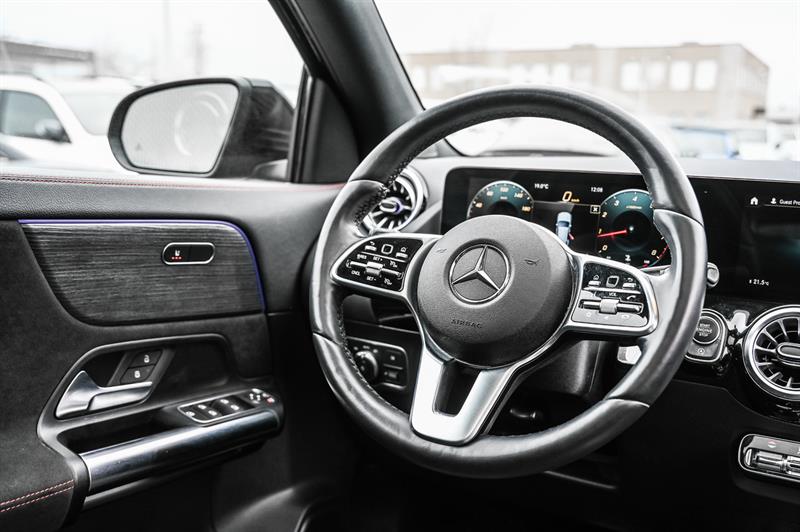 mercedes-benz GLA250 2022 - 26