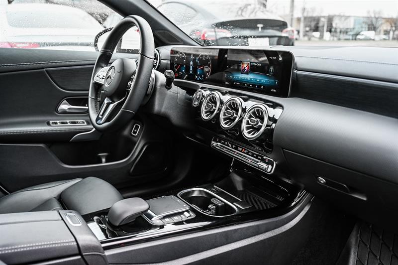 mercedes-benz CLA250 2023 - 29