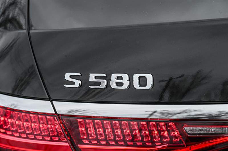 mercedes-benz S580 2022 - 12