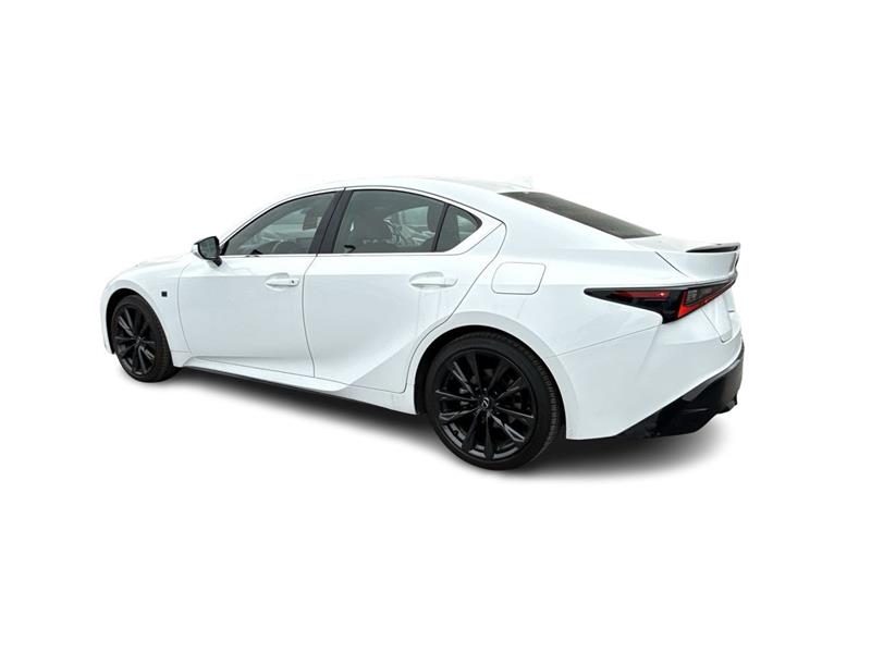 lexus IS 300 2025 - 7