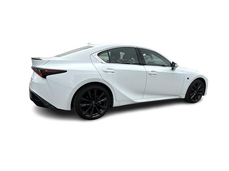 lexus IS 300 2025 - 11