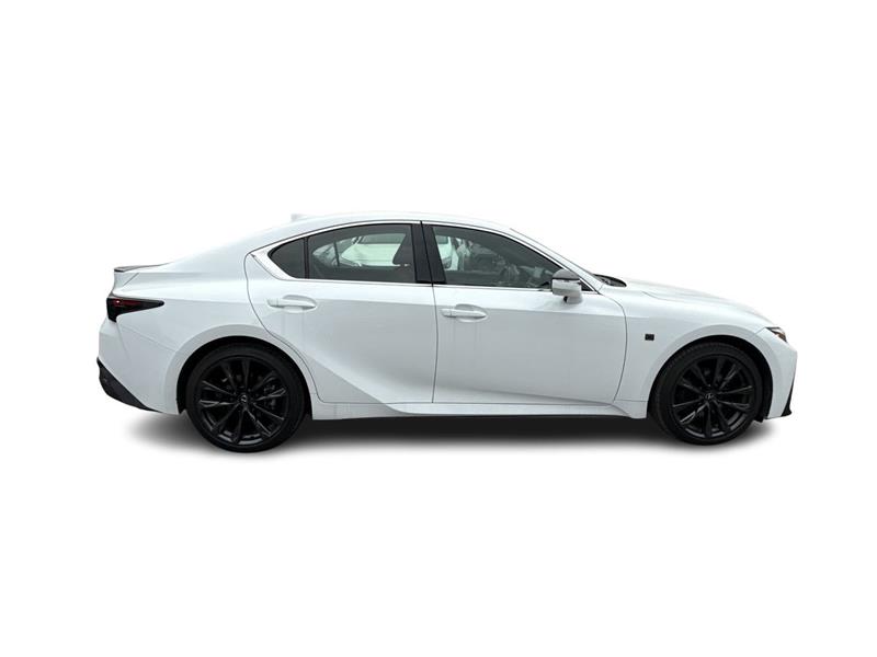 lexus IS 300 2025 - 12