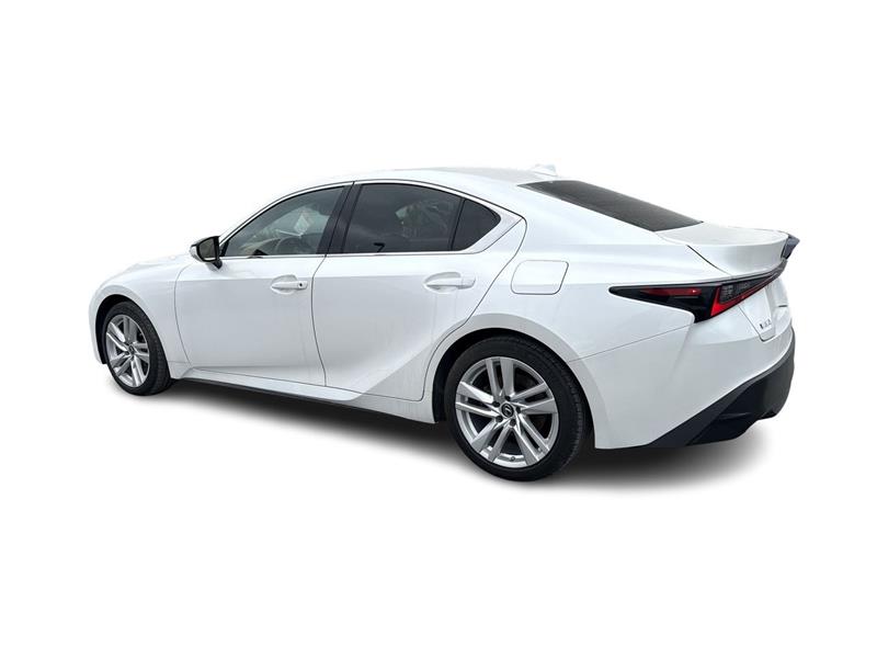 lexus IS 300 2022 - 7