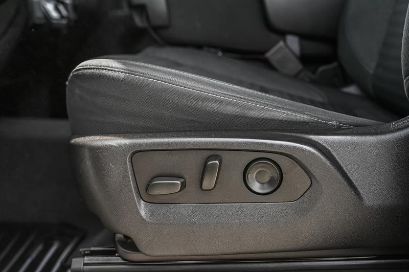 chevrolet Silverado 1500 2022 - 16