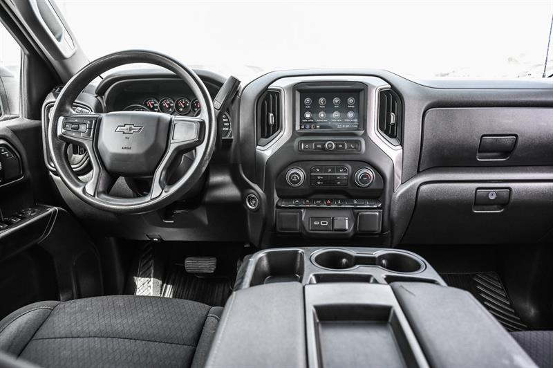 chevrolet Silverado 1500 2022 - 25