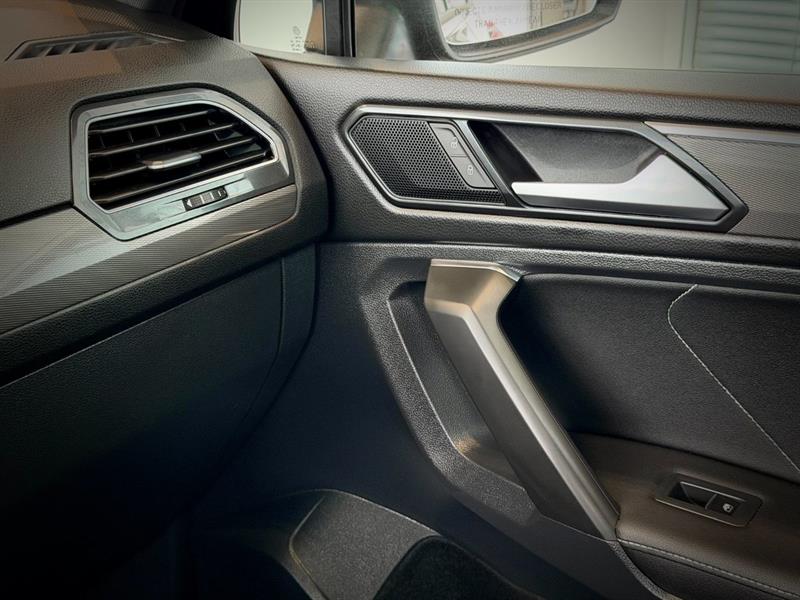 volkswagen Tiguan 2022 - 32