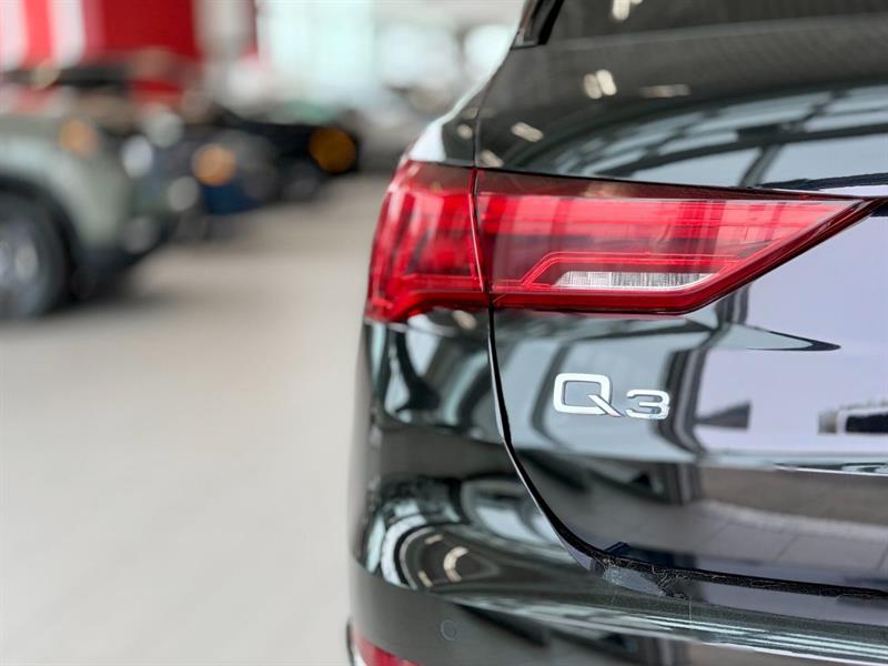 audi Q3 2023 - 14