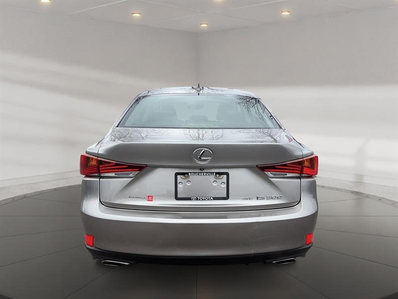 lexus IS 300 2017 - 7