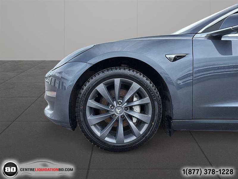 tesla Model 3 2020 - 12