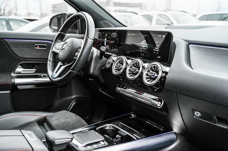 mercedes-benz GLA250 2022 - 28