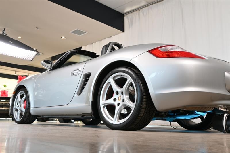 2006 Porsche Boxster - Image 17