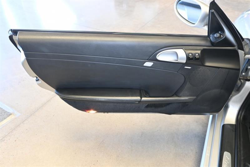 2006 Porsche Boxster - Image 20