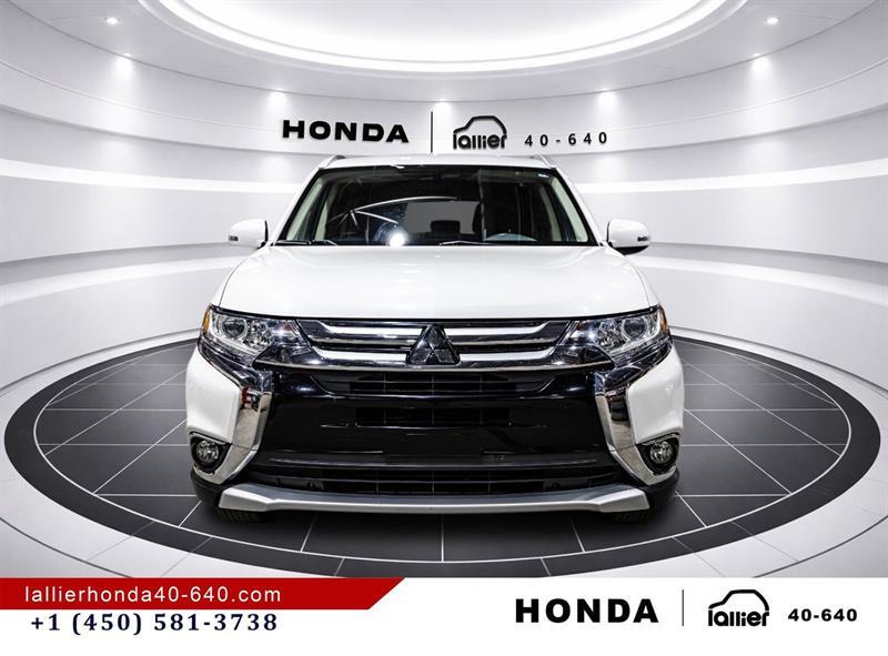 2018 Mitsubishi Outlander - Image 2