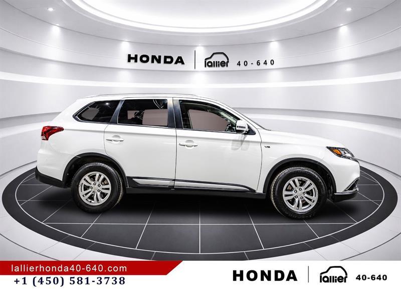 2018 Mitsubishi Outlander - Image 8