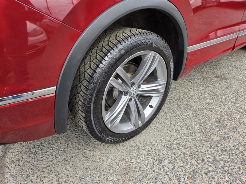 2018 Volkswagen Tiguan - Image 8