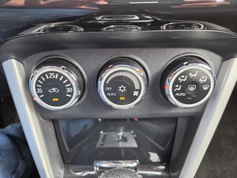 2017 Mitsubishi Lancer - Image 22