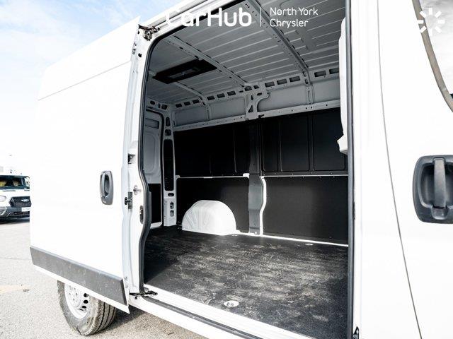 ram ProMaster fourgonnette utilitaire 2025 - 8
