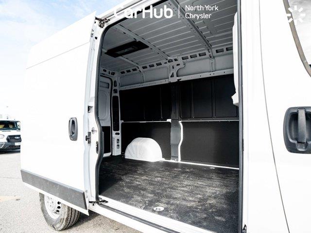 ram ProMaster fourgonnette utilitaire 2025 - 8