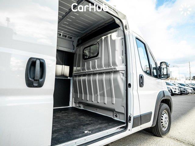 ram ProMaster fourgonnette utilitaire 2025 - 9