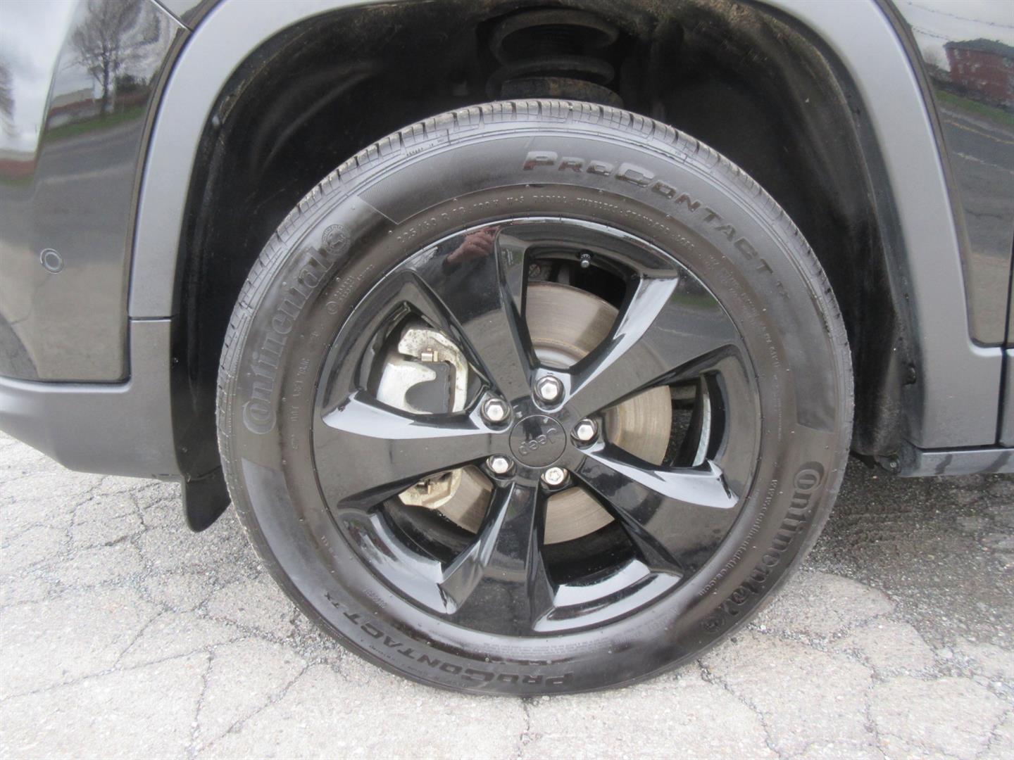 jeep Cherokee 2023 - 15