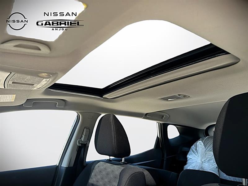 nissan Qashqai 2022 - 17