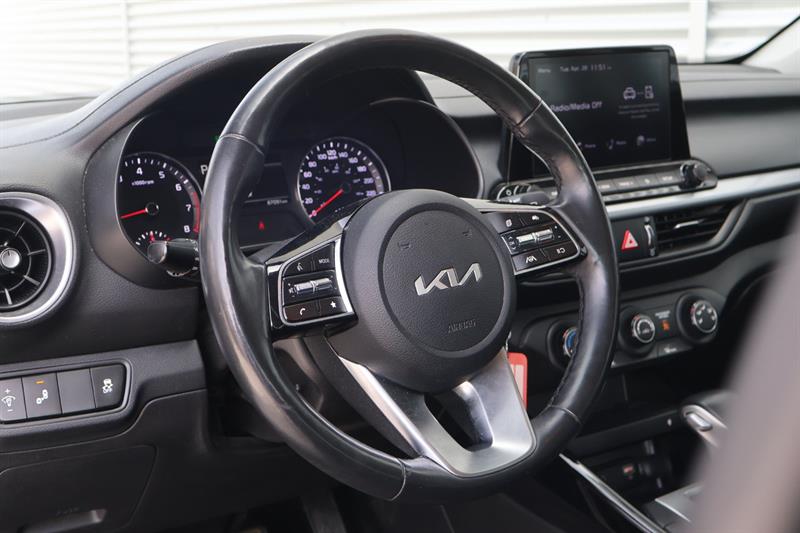 kia Forte 2023 - 9