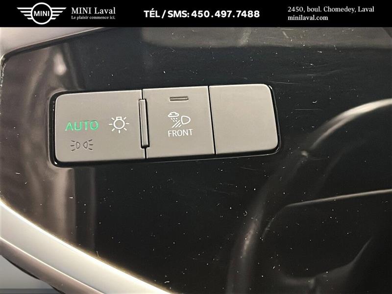 audi Q3 2022 - 15