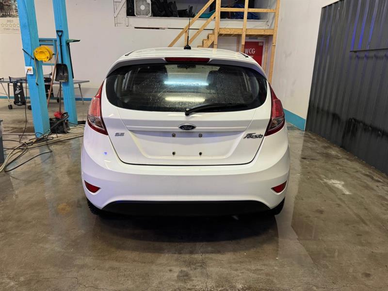 ford Fiesta 2014 - 5