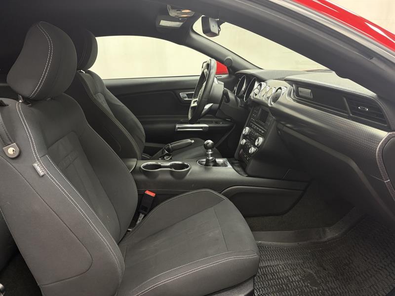 ford Mustang 2018 - 28