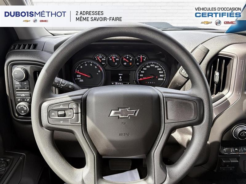 chevrolet Silverado 1500 2024 - 23