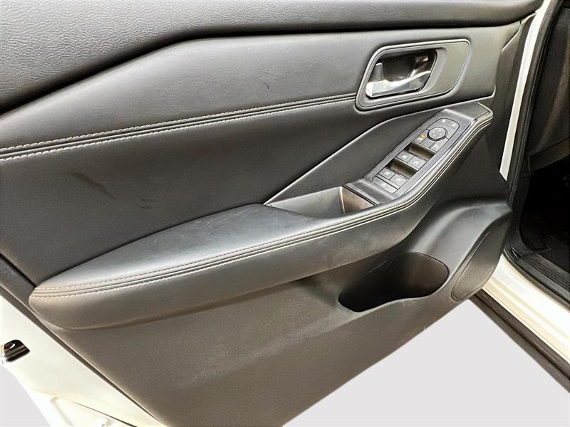nissan Rogue 2024 - 25