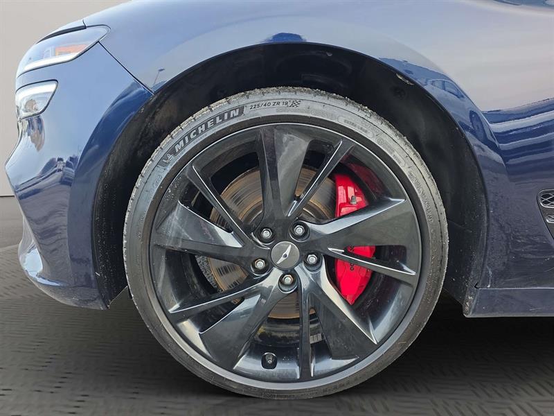 genesis G70 2023 - 18
