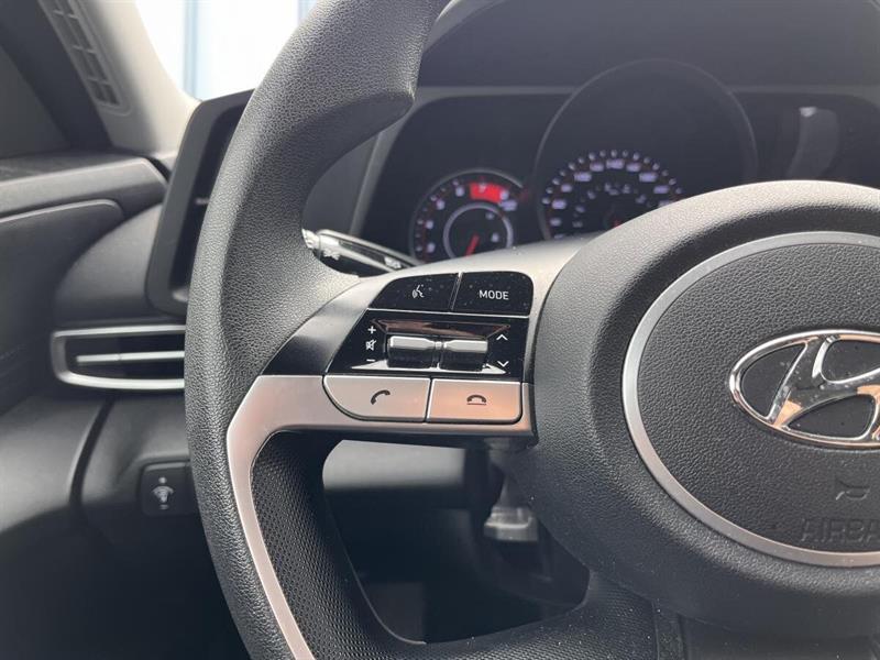 hyundai Elantra 2022 - 12