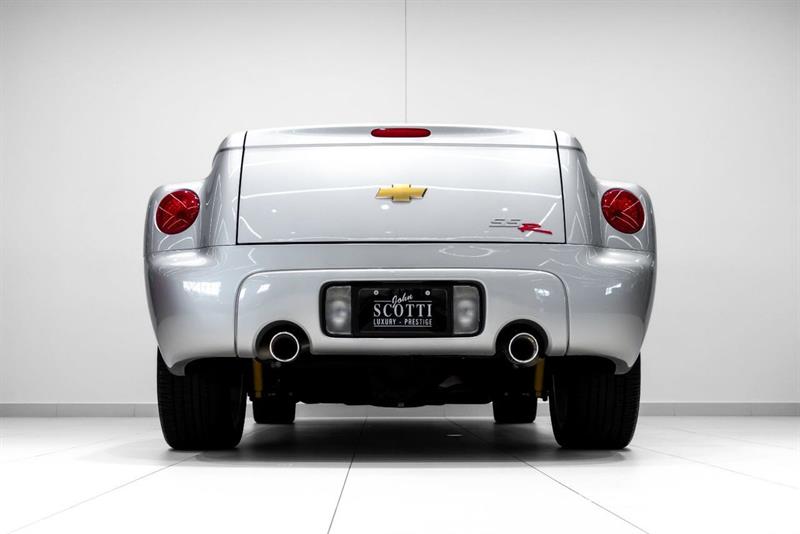 chevrolet SSR 2004 - 11
