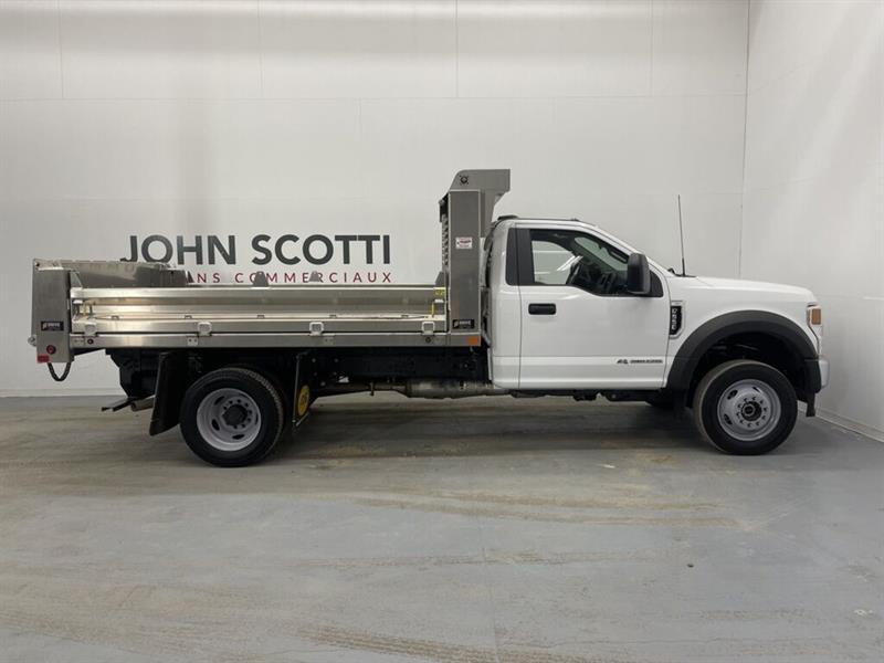 ford Super Duty F-550 2022 - 3