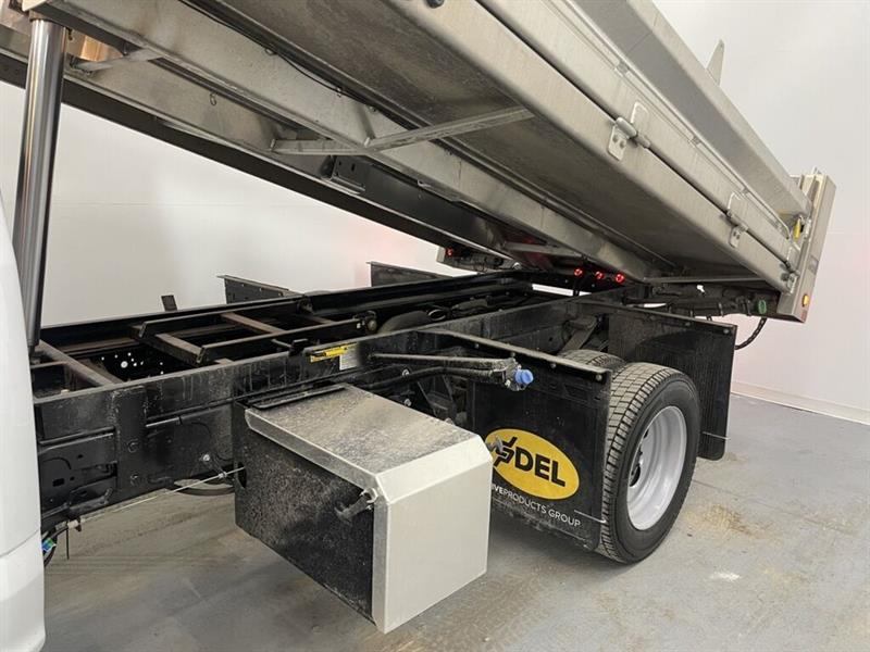 ford Super Duty F-550 2022 - 9