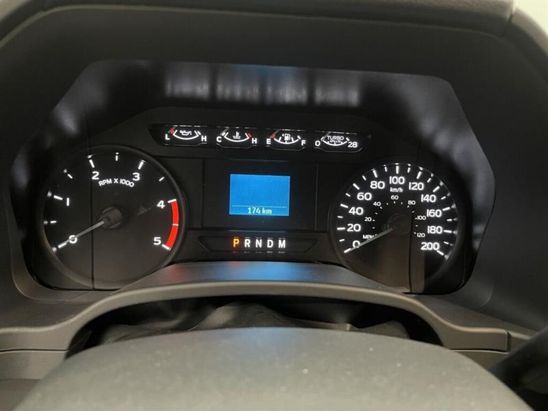 ford Super Duty F-550 2022 - 13