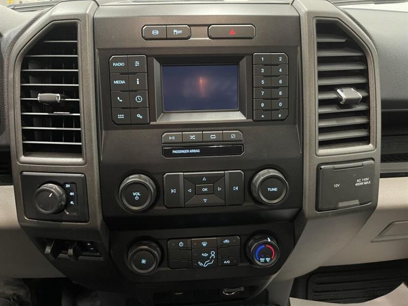 ford Super Duty F-550 2022 - 15
