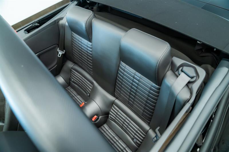 ford Mustang 2010 - 31