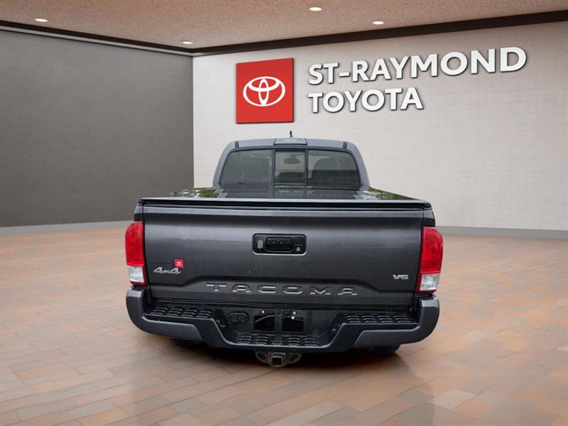toyota Tacoma 2017 - 8