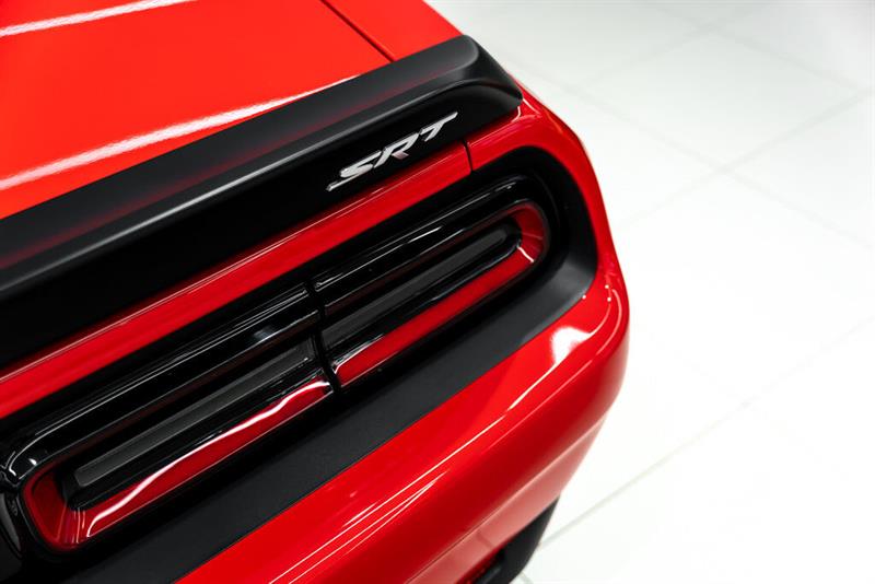 Dodge Challenger 17