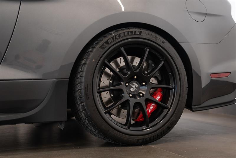 ford Mustang 2021 - 8