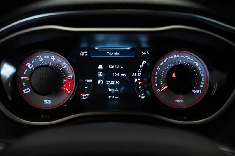 dodge Challenger 2018 - 9
