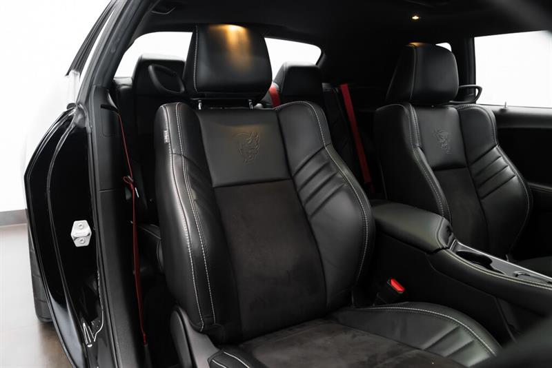 dodge Challenger 2018 - 20