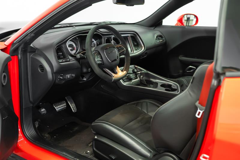 dodge Challenger 2018 - 12
