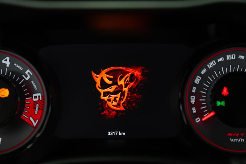 dodge Challenger 2018 - 19