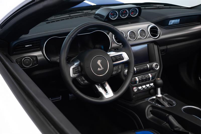 ford Mustang 2021 - 23